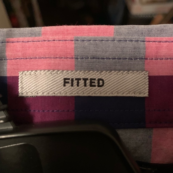 EUC mens Express dress shirt - Picture 2 of 3